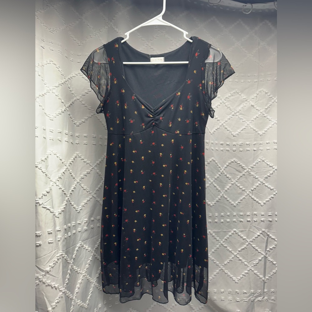 See You Monday Black Mesh Overlay Floral Mini Dress with Flutter Sleeves Large